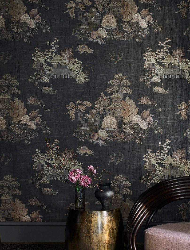 Liberty-fabrics-wallpaper-floating-palace