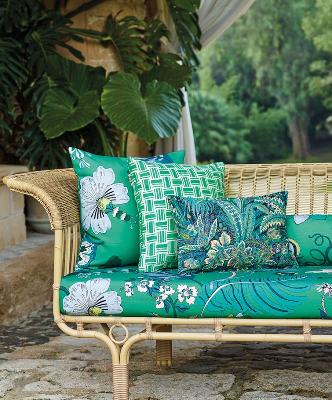 Green-outdoor-fabric-daybed