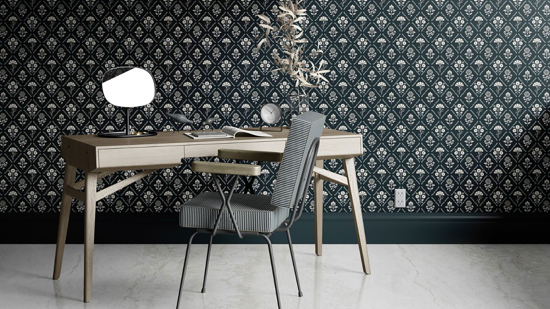 Black-and-white-wallcovering