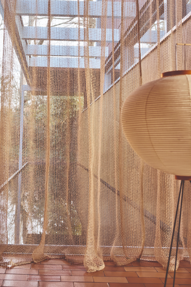Jute-open-mesh-curtain