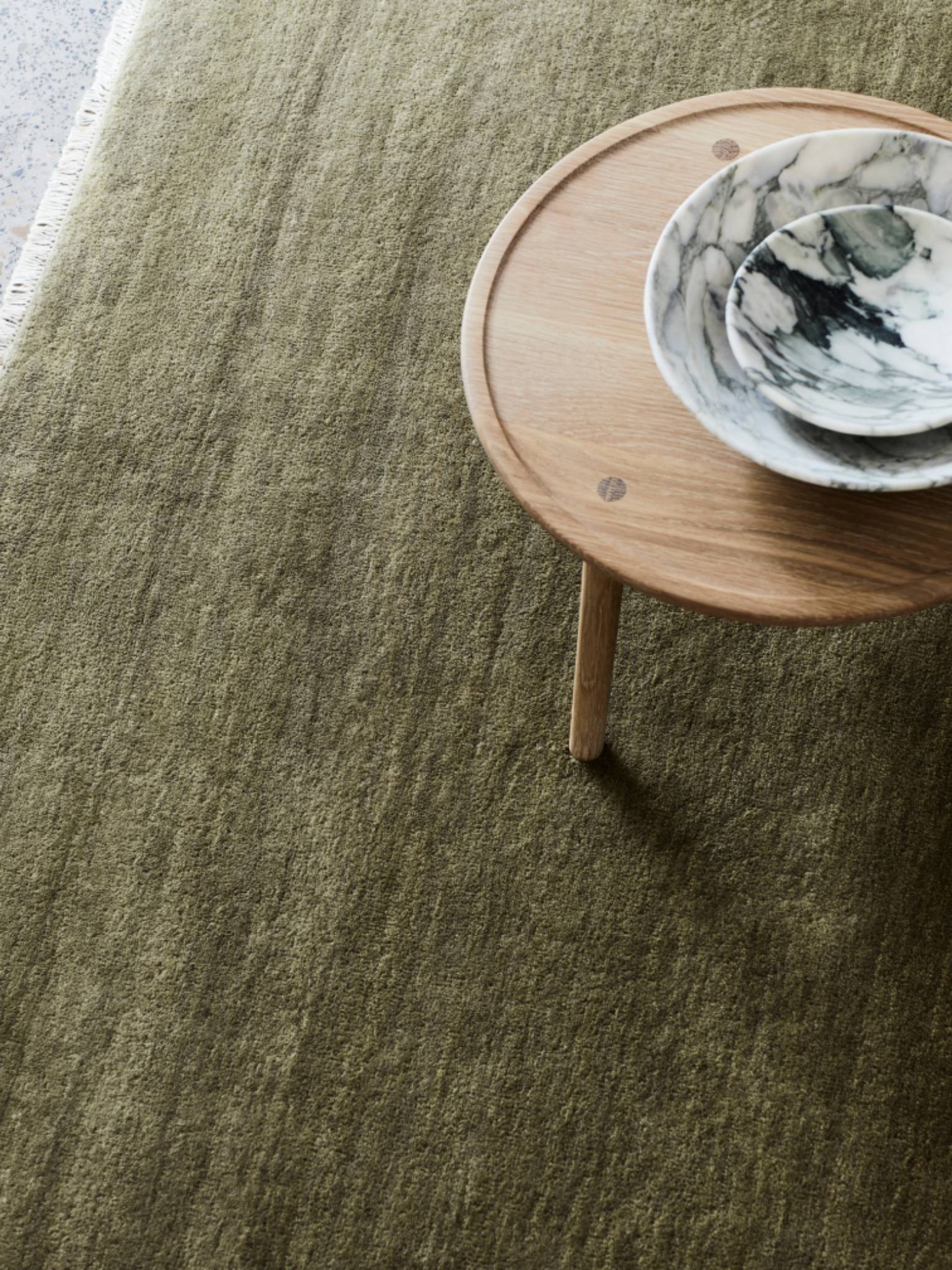 Abrash-dyed-wool-rug